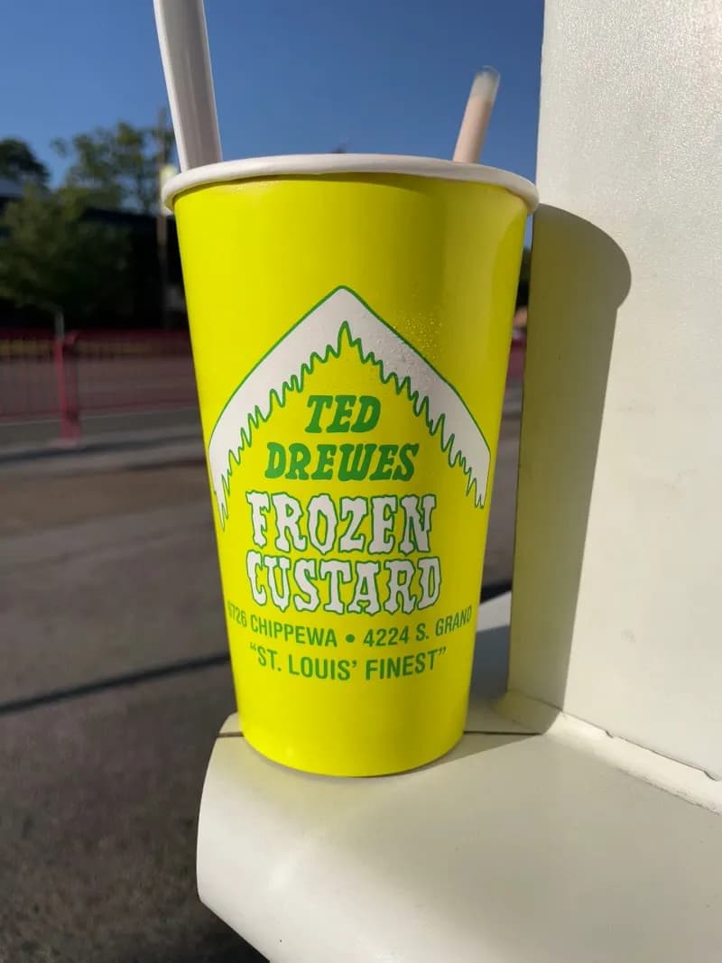 View of Ted Drewes Frozen Custard in Ladue, MO