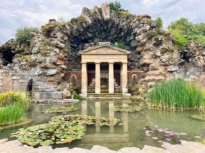 Terrain de Jeu du Bois de Neuilly playground in Neuilly-sur-Seine, IDF