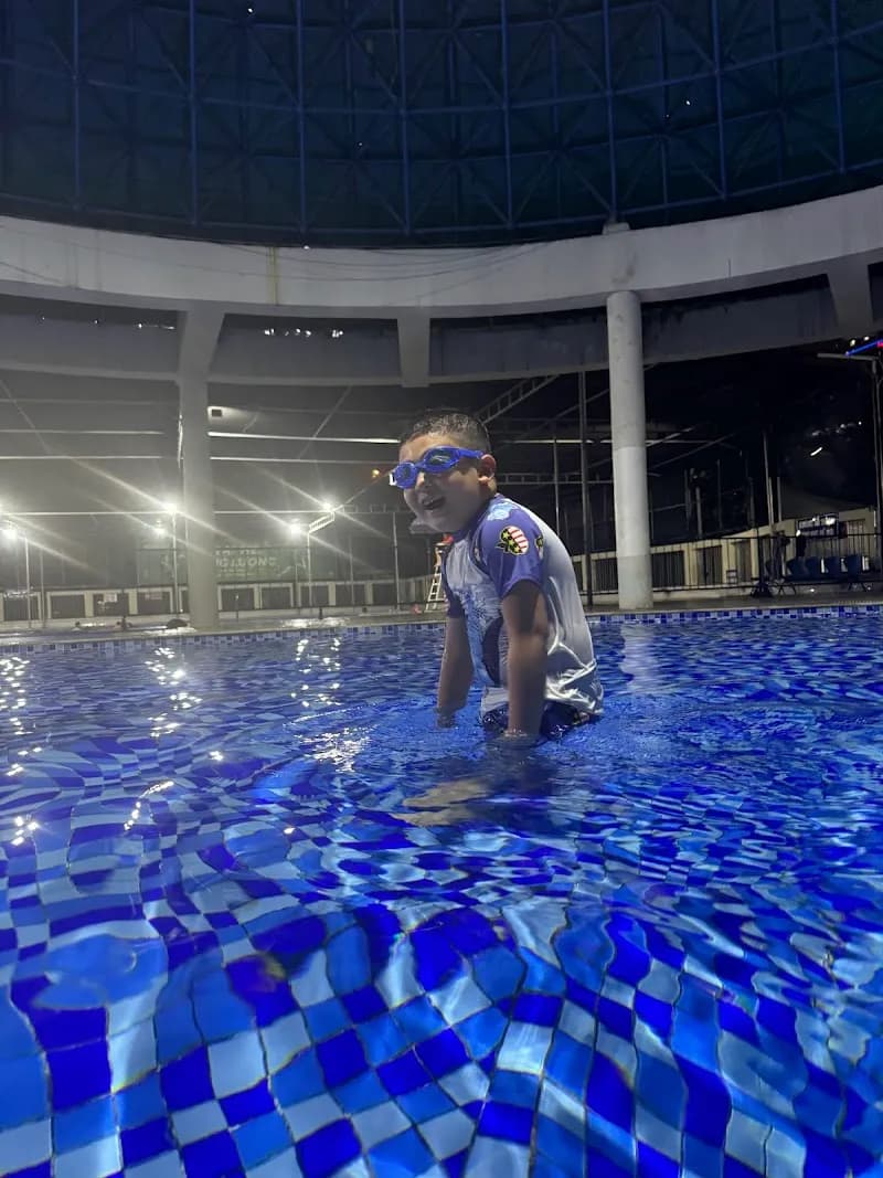 View of Thanh Xuân Swimming Pool Complex in Thanh Xuân, HN