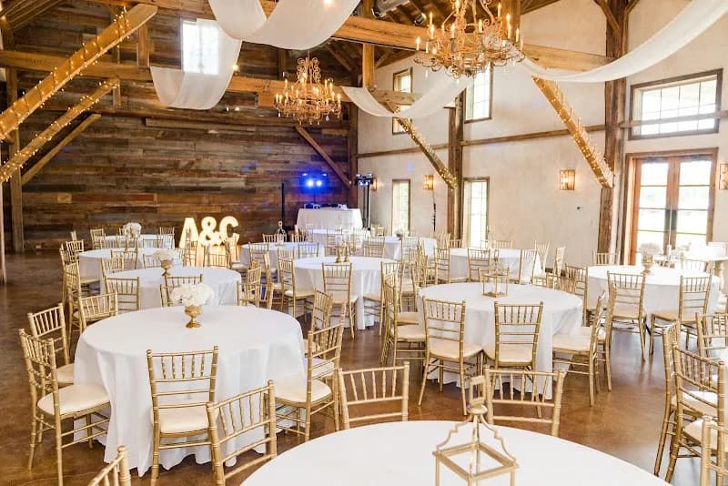 The Barn at Bridlewood event venue in Hattiesburg, MS