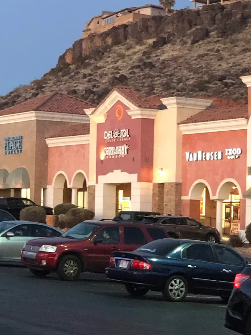 The Shoppes at Zion shopping mall in Springdale, UT