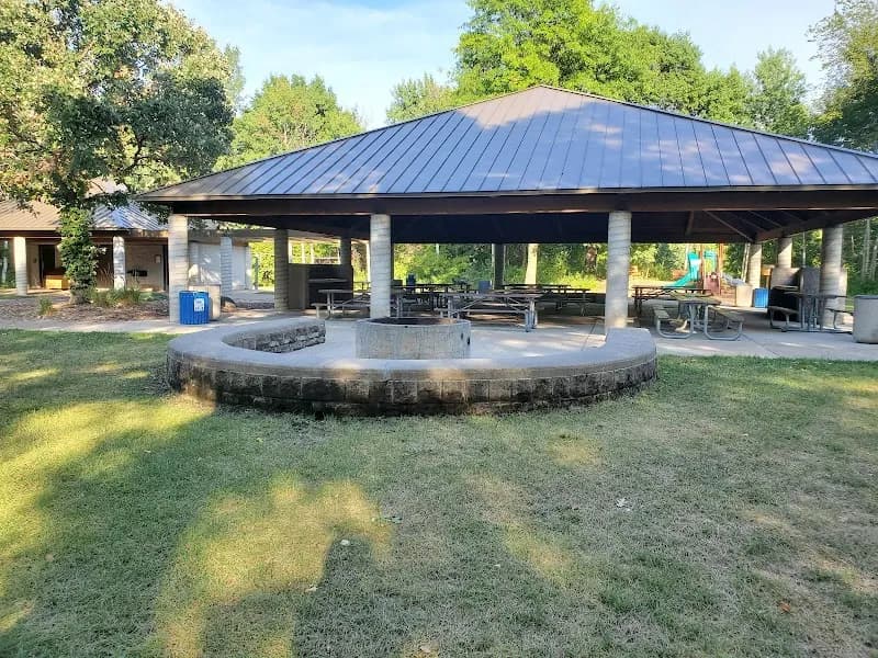 Thomas Lake Park park in Eagan, MN