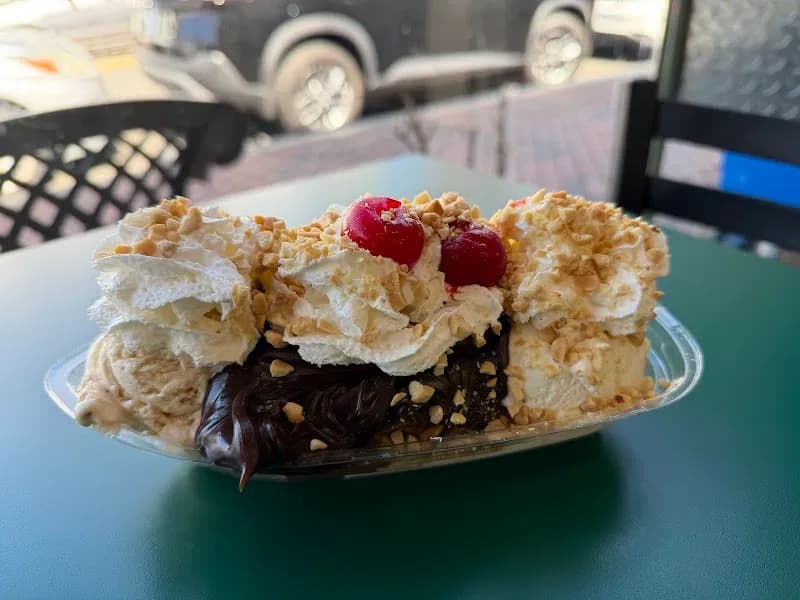 View of Thomas Sweet in Washington DC, DC