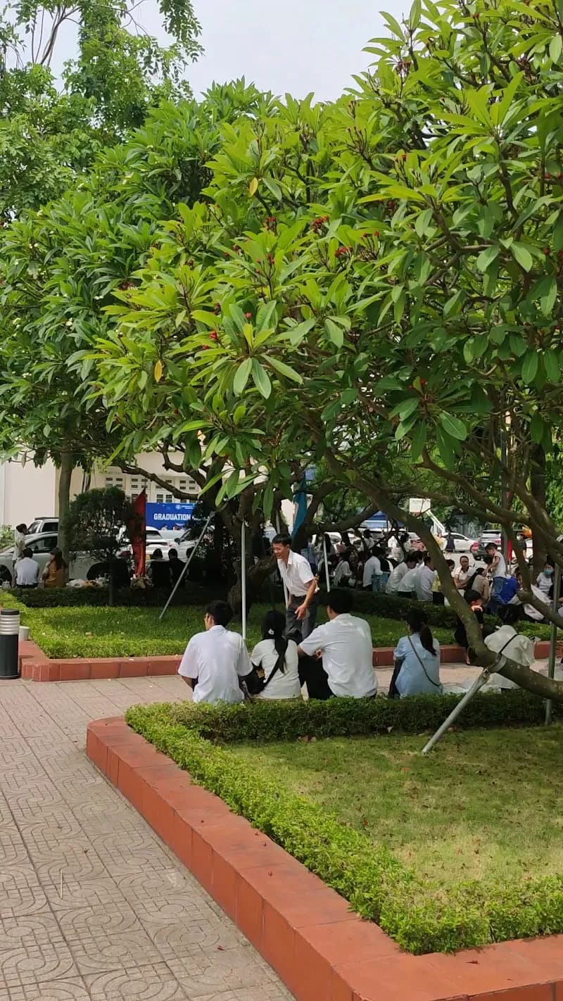 View of Thuongmai Library in Từ Liêm, HN