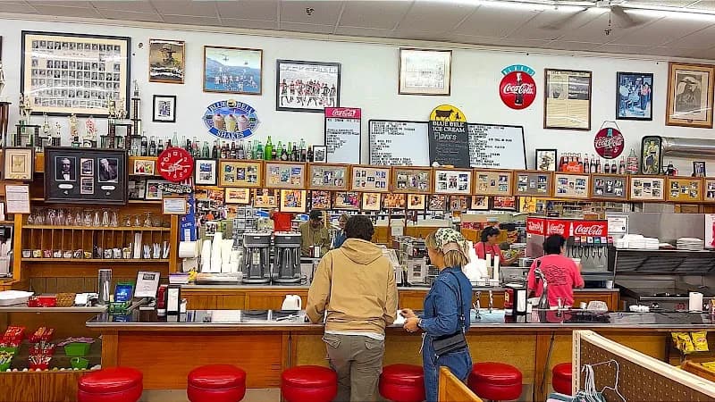 View of Tinsley-Bible Drug Co., Inc. in Dandridge, TN