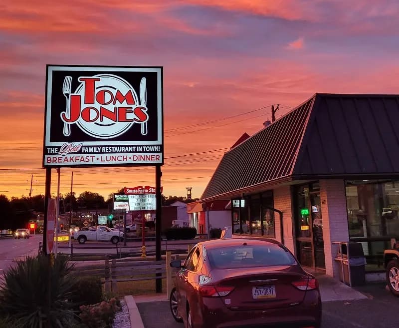 Tom Jones Family Restaurant Diners in Philadelphia, PA