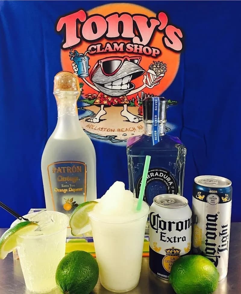 View of Tony's Clam Shop in Quincy, MA