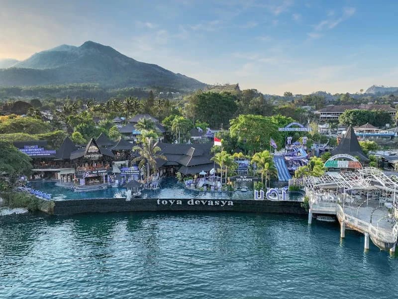 Toya Devasya resort hotel in Kintamani, Bali