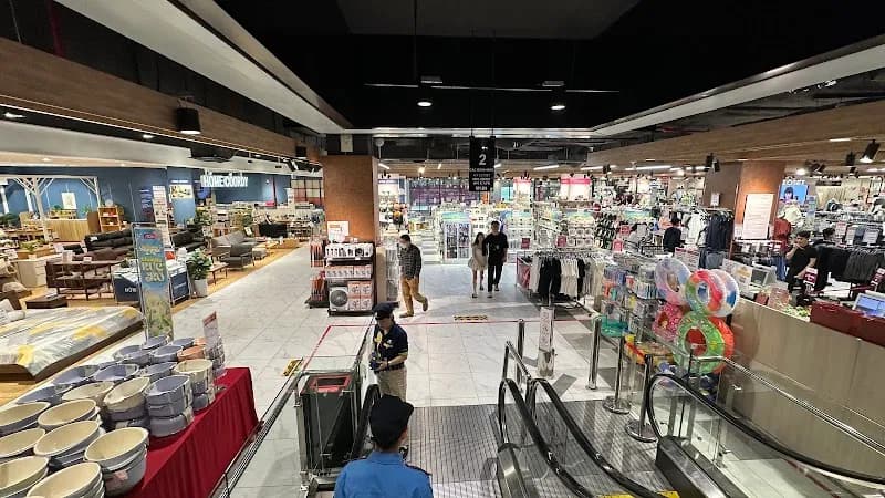 View of Trung tâm Bách hóa tổng hợp và Siêu Thị AEON Xuân Thủy in Cầu Giấy, HN