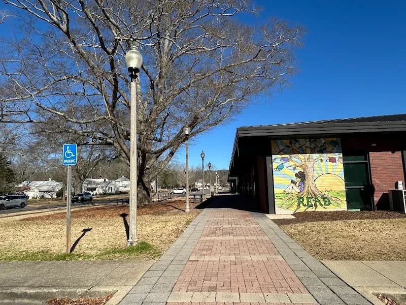 View of Trussville Public Library in Trussville, AL