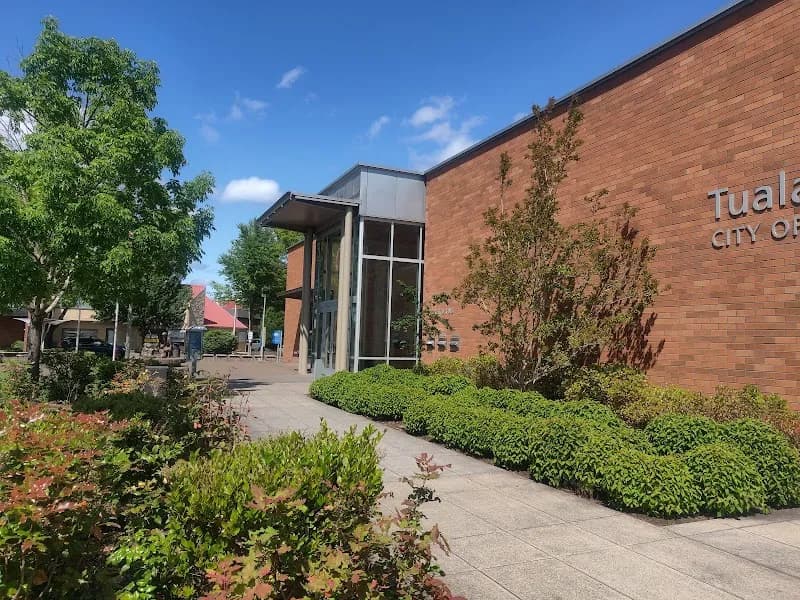 View of Tualatin Public Library in Tualatin, OR