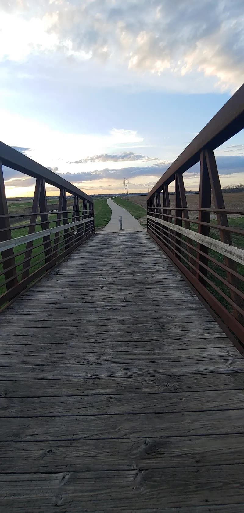 Twin Creek Trailhead hiking area in Bellevue, NE