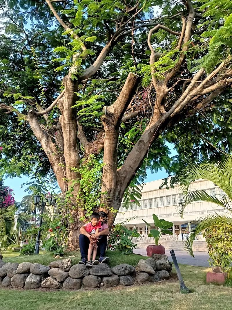 View of Upanga Jamatkhana Gardens in Upanga, DSM