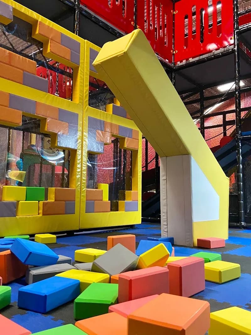 View of Uptown Jungle Fun Park in Sandy, UT