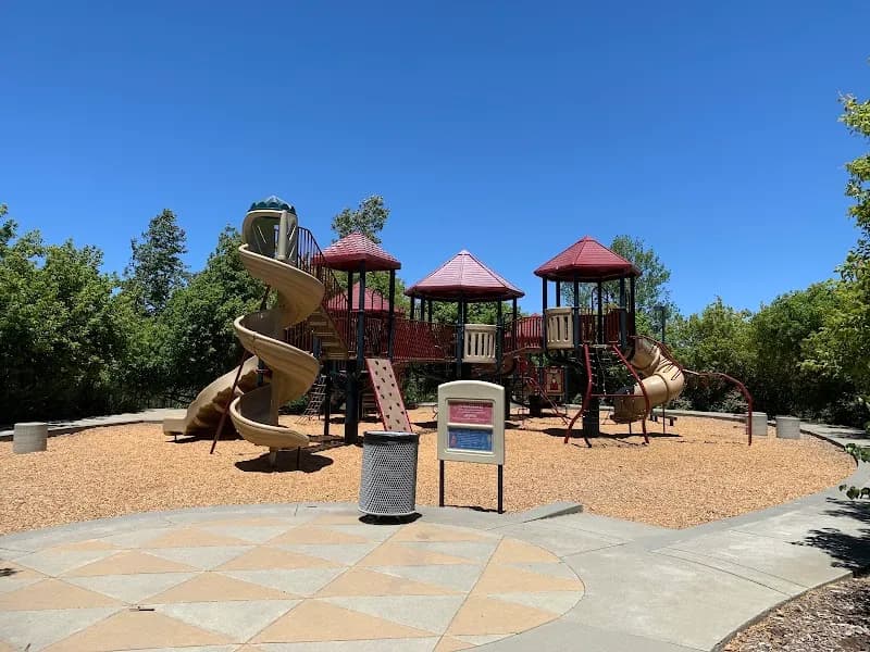 Val Vista Park park in Pleasanton, CA