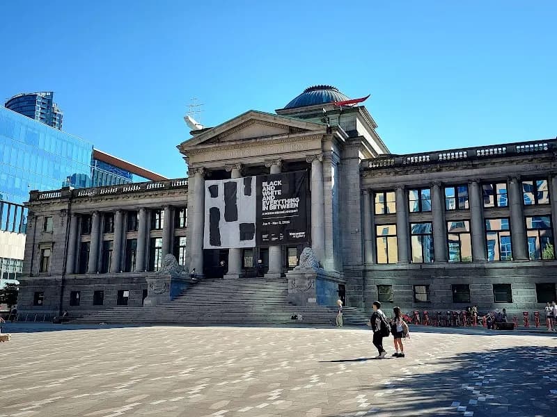 View of Vancouver Art Gallery in Vancouver, BC