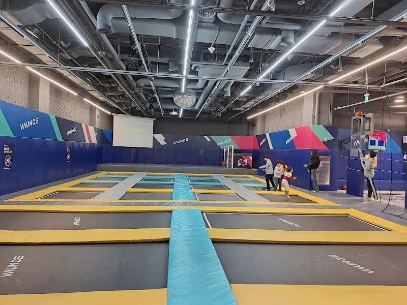 View of Vaunce in Seoul, SEL