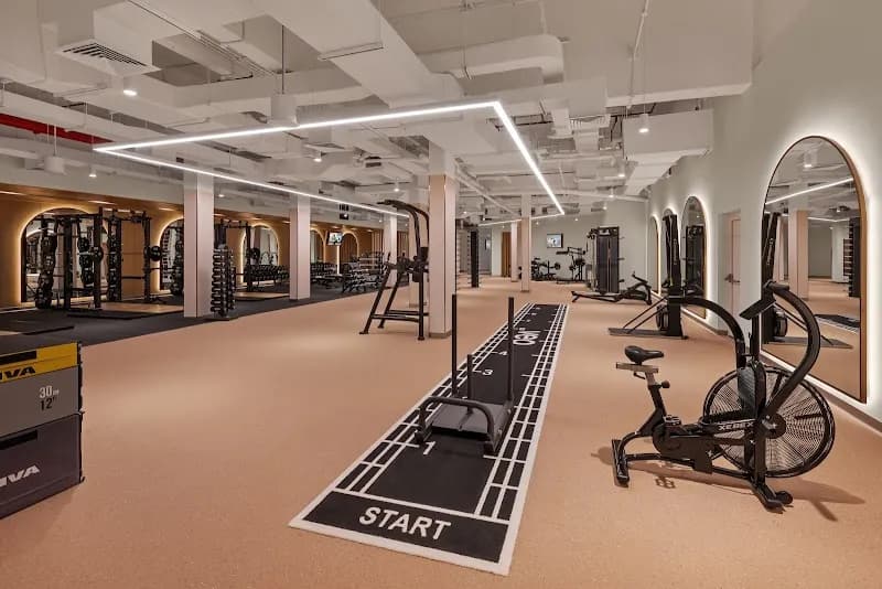 View of Veo Meadows Town Center in Meadows, Dubai