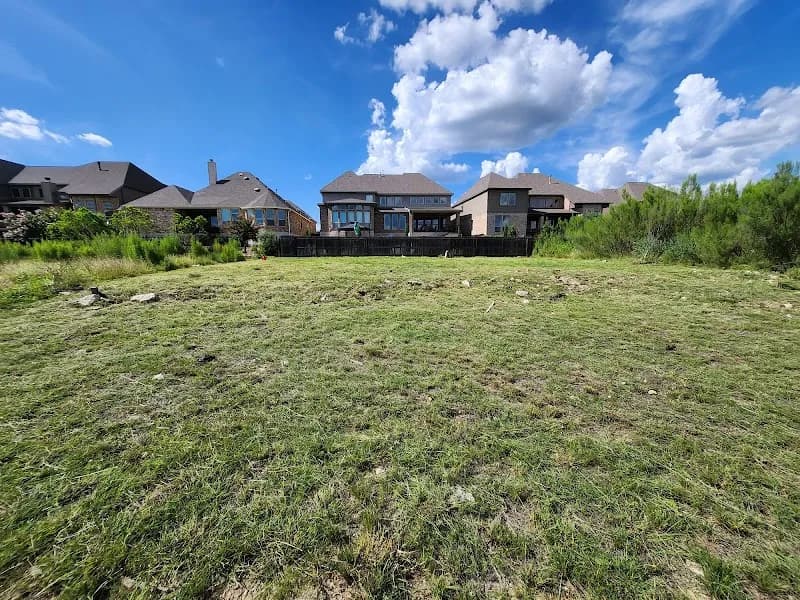 View of Verde Landscaping & Tree Trimming in Olmos Park, TX