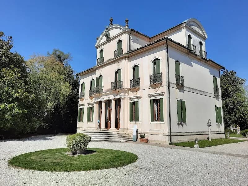 Villa Widmann – Foscari tourist attraction in Mira, VE