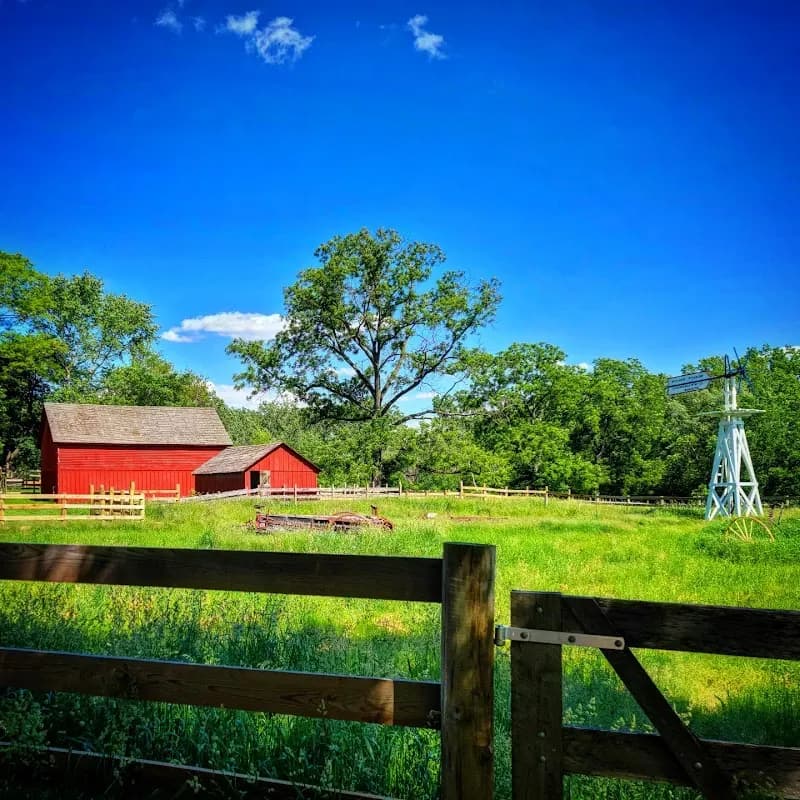 Volkening Heritage Farm at Spring Valley hiking area in Schaumburg, IL