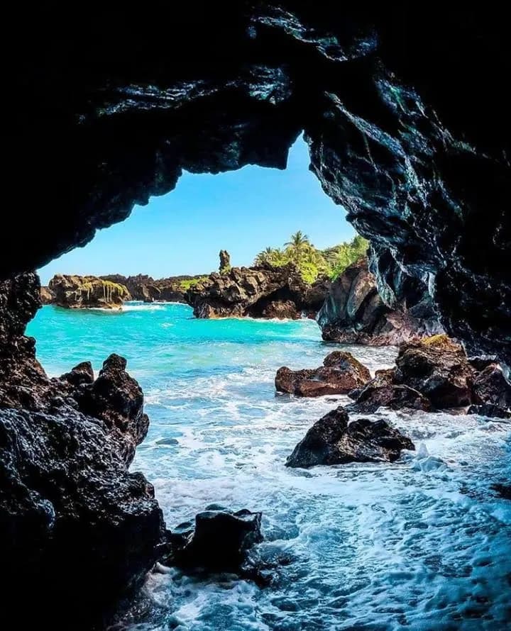 View of Waiʻānapanapa State Park in Maui, HI