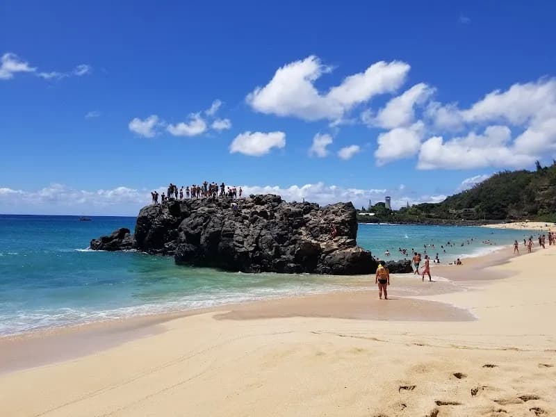 View of Waimea Bay Beach Park in Haleiwa, HI