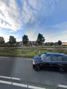 View of Wandelpad IJmuider Spoorlijn ‘Vislijn’ in Velsen, NH