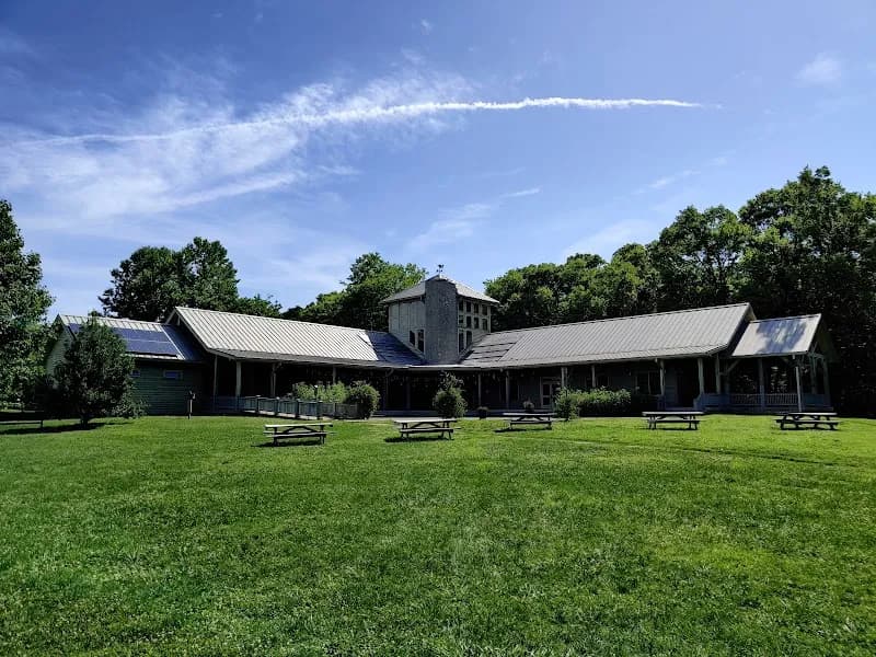 Warner Park Nature Center park in Belle Meade, TN