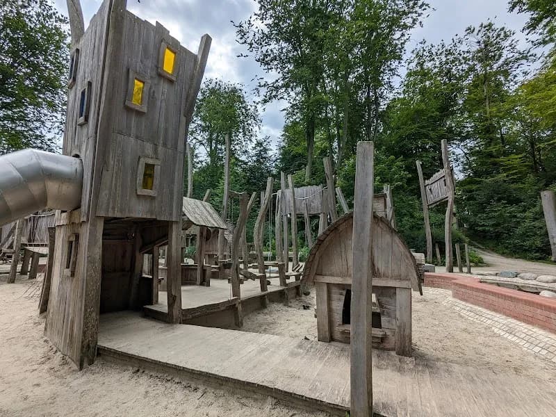 Wasserspielplatz Herzogburg Erding playground in Erding, BY