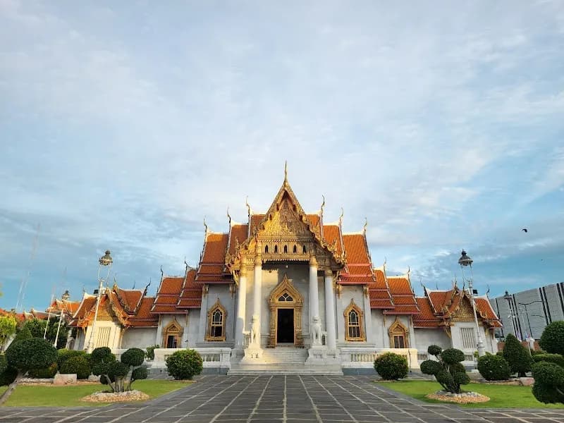 Wat Benchamabophit Dusitwanaram buddhist temple in Rama IX, BKK