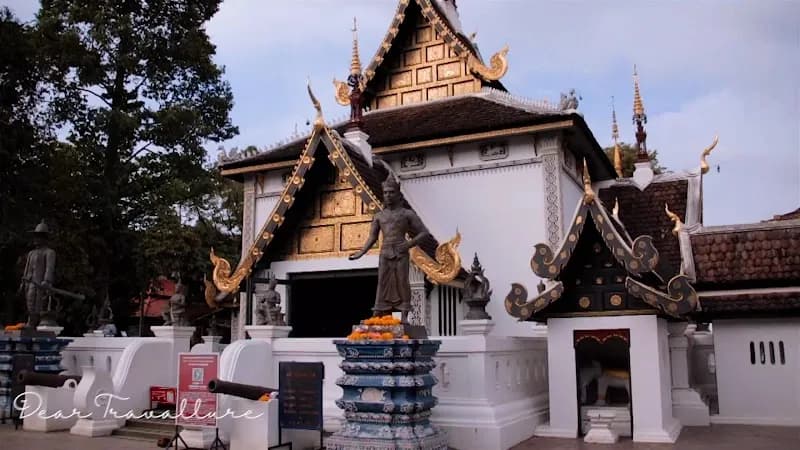 View of Wat Chedi Luang in Hang Dong, CM
