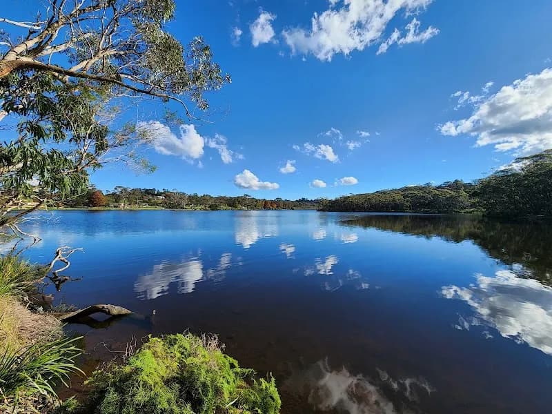 Wentworth Falls Lake national park in Blue Mountains, NSW