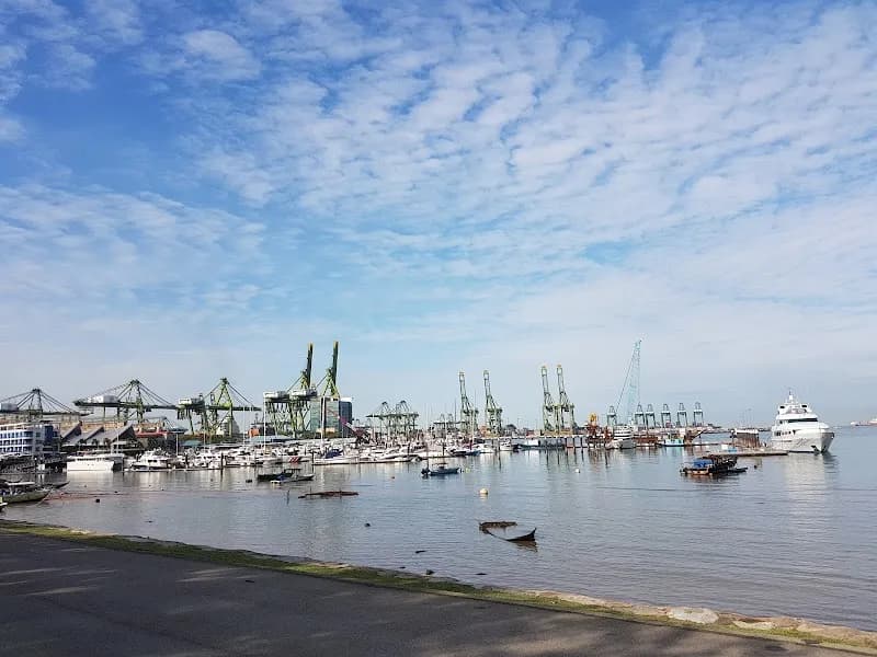 West Coast Park route in Clementi, SG