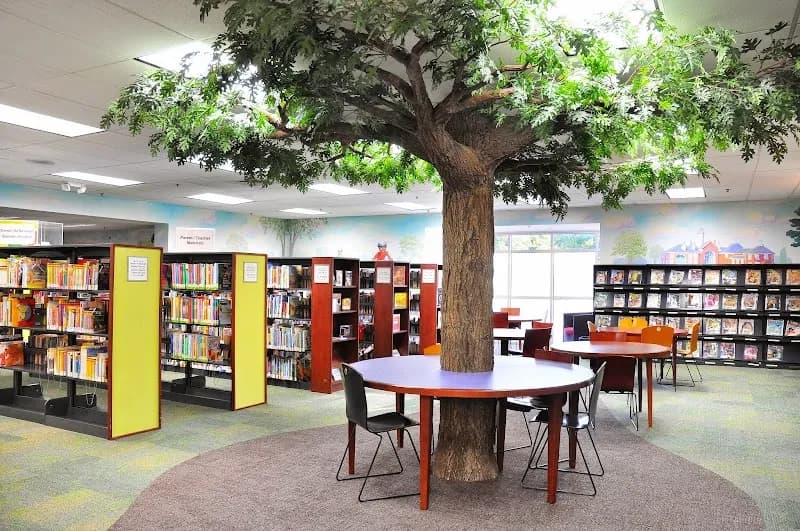 View of Westerville Public Library in Westerville, OH