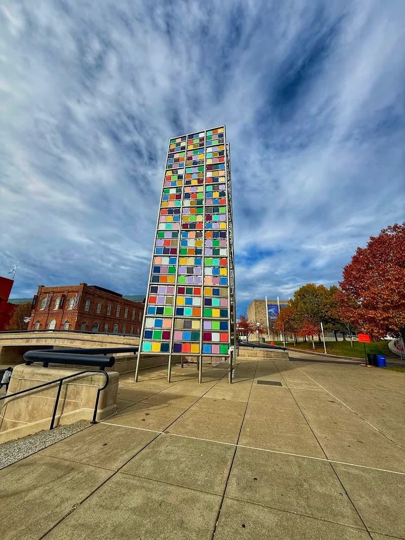 View of White River State Park in Indianapolis, IN