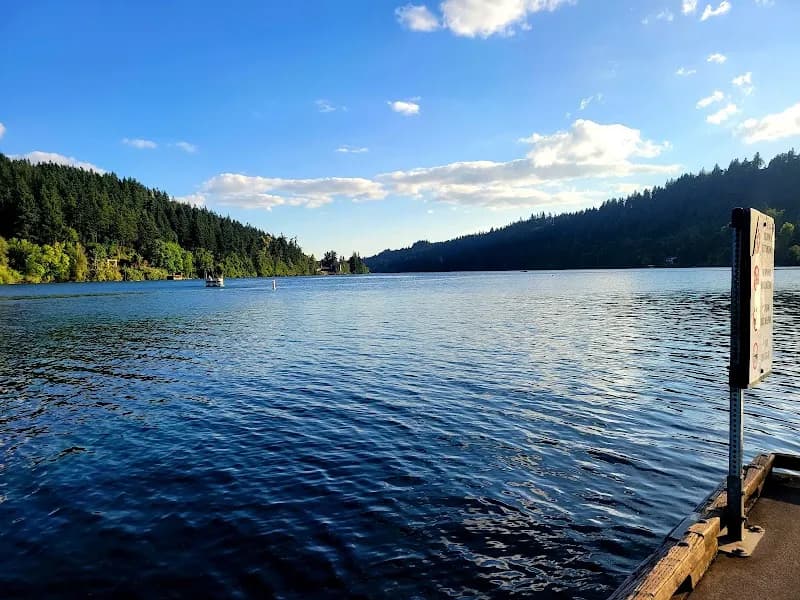 Willamette Park park in West Linn, OR