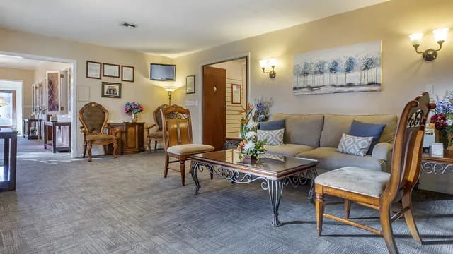 View of Willow Glen Funeral Home in Willow Glen, CA