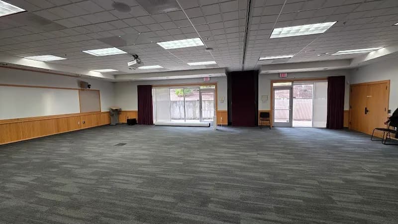 View of Wilsonville Public Library in Wilsonville, OR