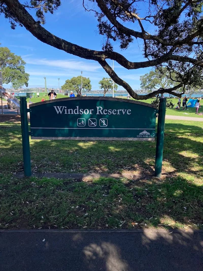 Windsor Reserve city park in Devonport, AKL