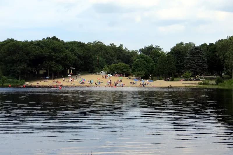 Wright's Pond lake in Medford, MA