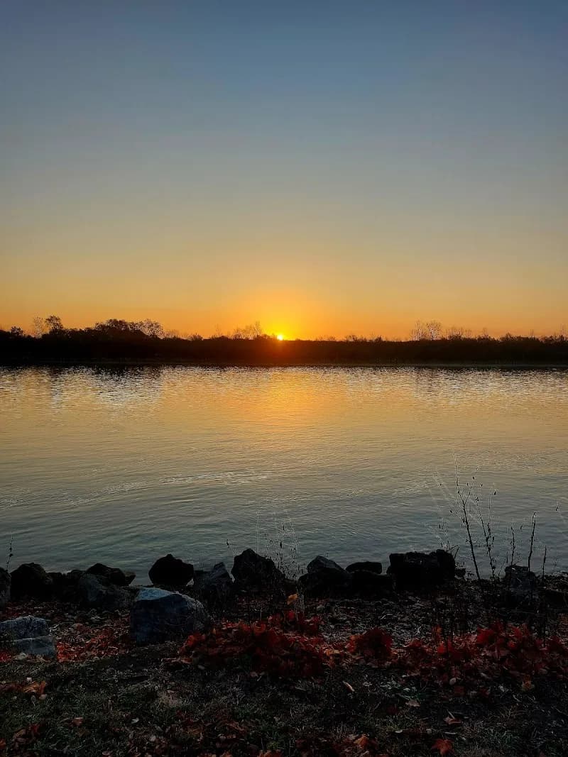 View of Wyandotte Shores Golf Course in Wyandotte, MI