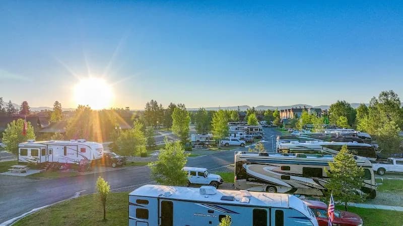 Yellowstone Grizzly RV Park rv park in West Yellowstone, MT