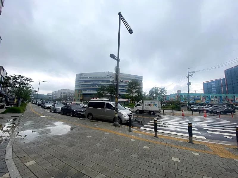 View of Yeonmu Park in Suwon, GG