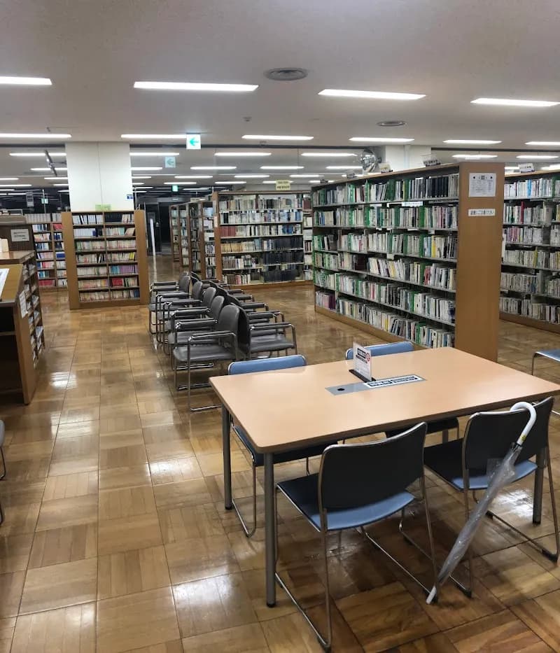 Yokohama Totsuka Library library in Totsuka, Kanagawa