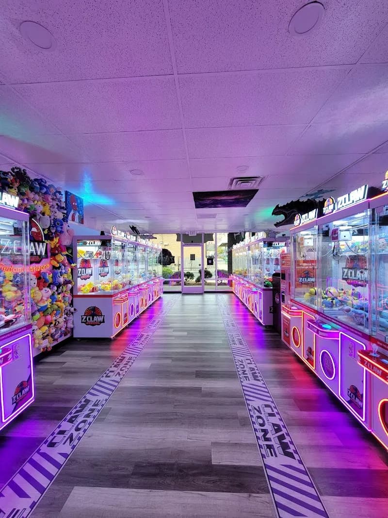 View of Zclaw Arcade in Sedona, AZ