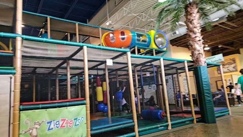 View of Zigzagzoo Inc in Vaudreuil-Dorion, QC