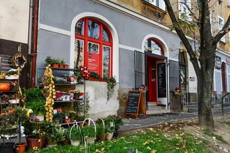 View of Zmrzlinárna Na Krči in Krč, CZ