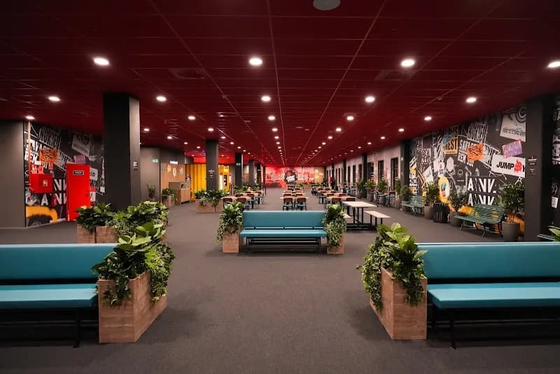 View of Zona de Juegos Infantiles Riba-roja in Riba-roja de Túria, V