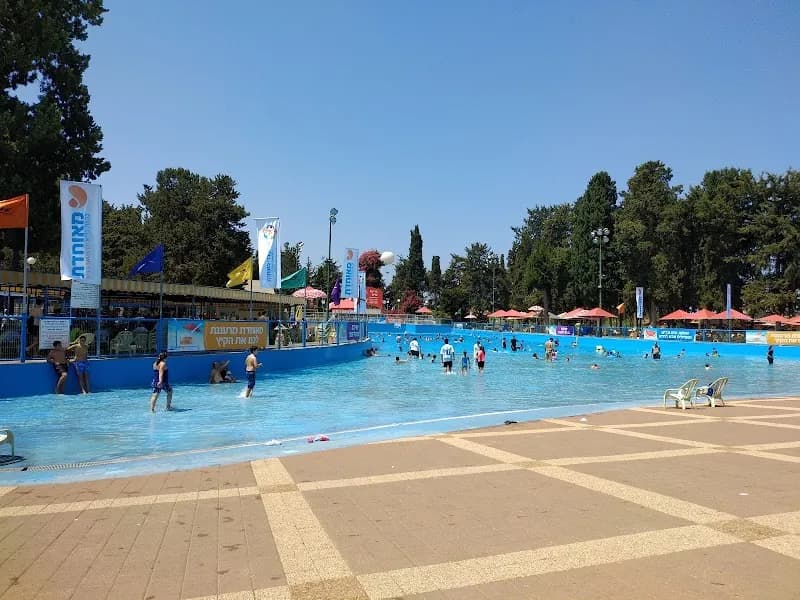 בבילון פארק נמל תל-אביב amusement park in Tel Aviv, TA